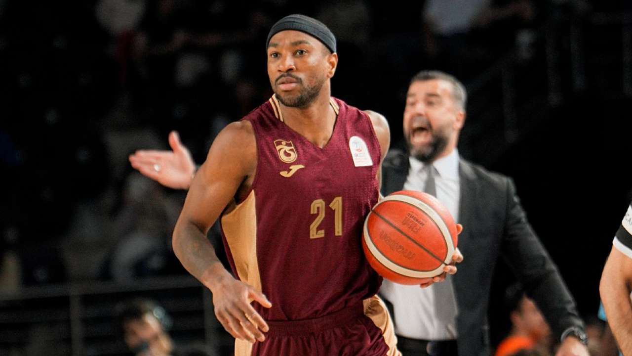 Trabzonspor Basketbol Ankara’da kaybetti! Türk Telekom’a mağlup oldu