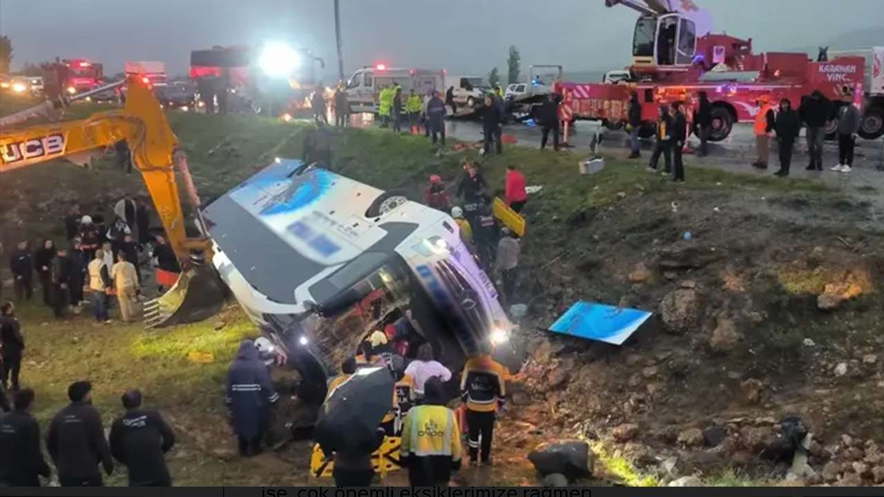 Otobüsü şarampole uçtu: 4 ölü, 15 yaralı!