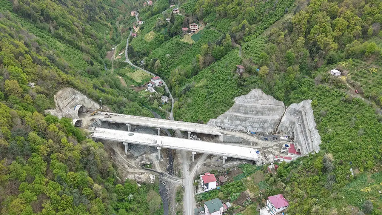 Güney Çevre Yolu’nda Akçaabat geçişi hız kazandı