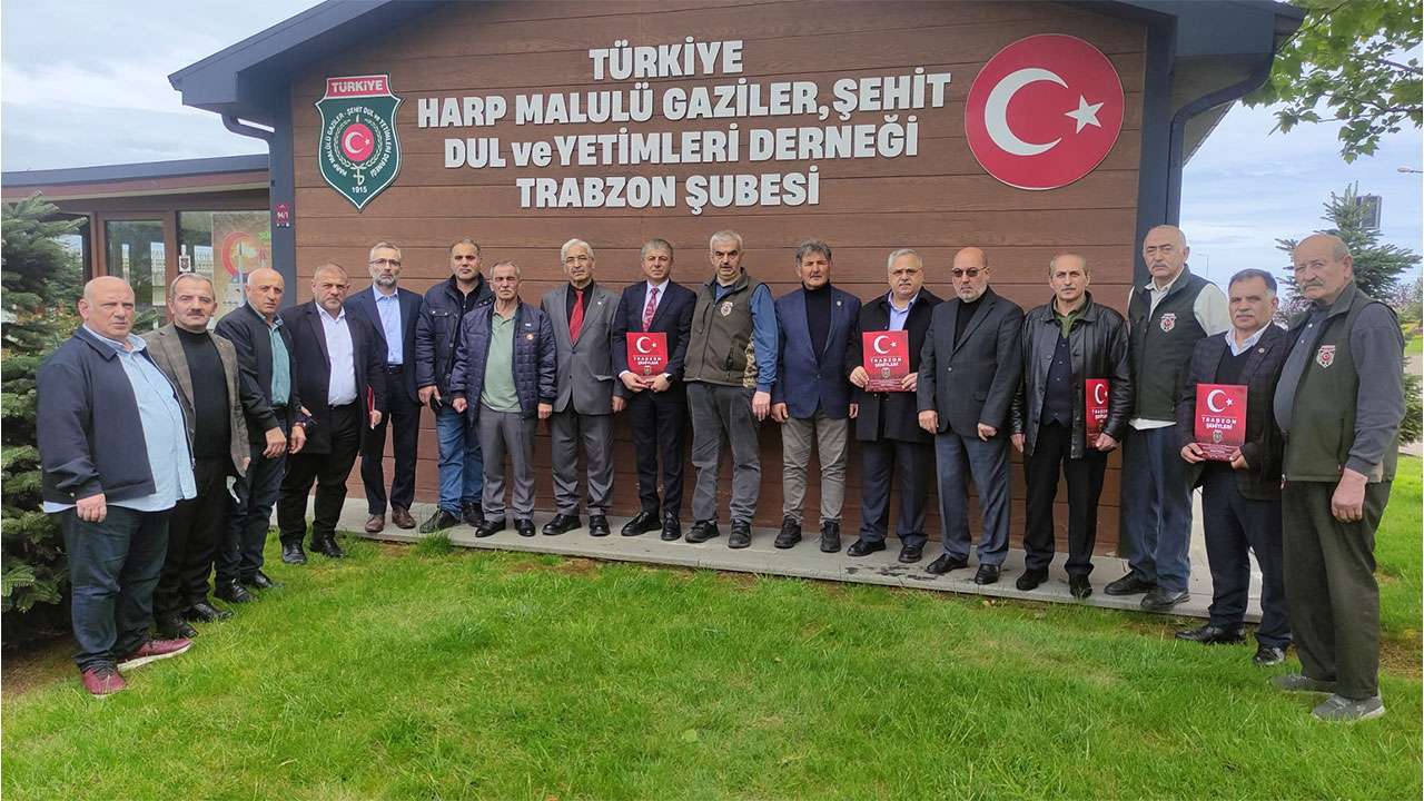 Trabzon’da anlamlı buluşma: Şehit aileleri, gaziler ve muhtarlar buluştu