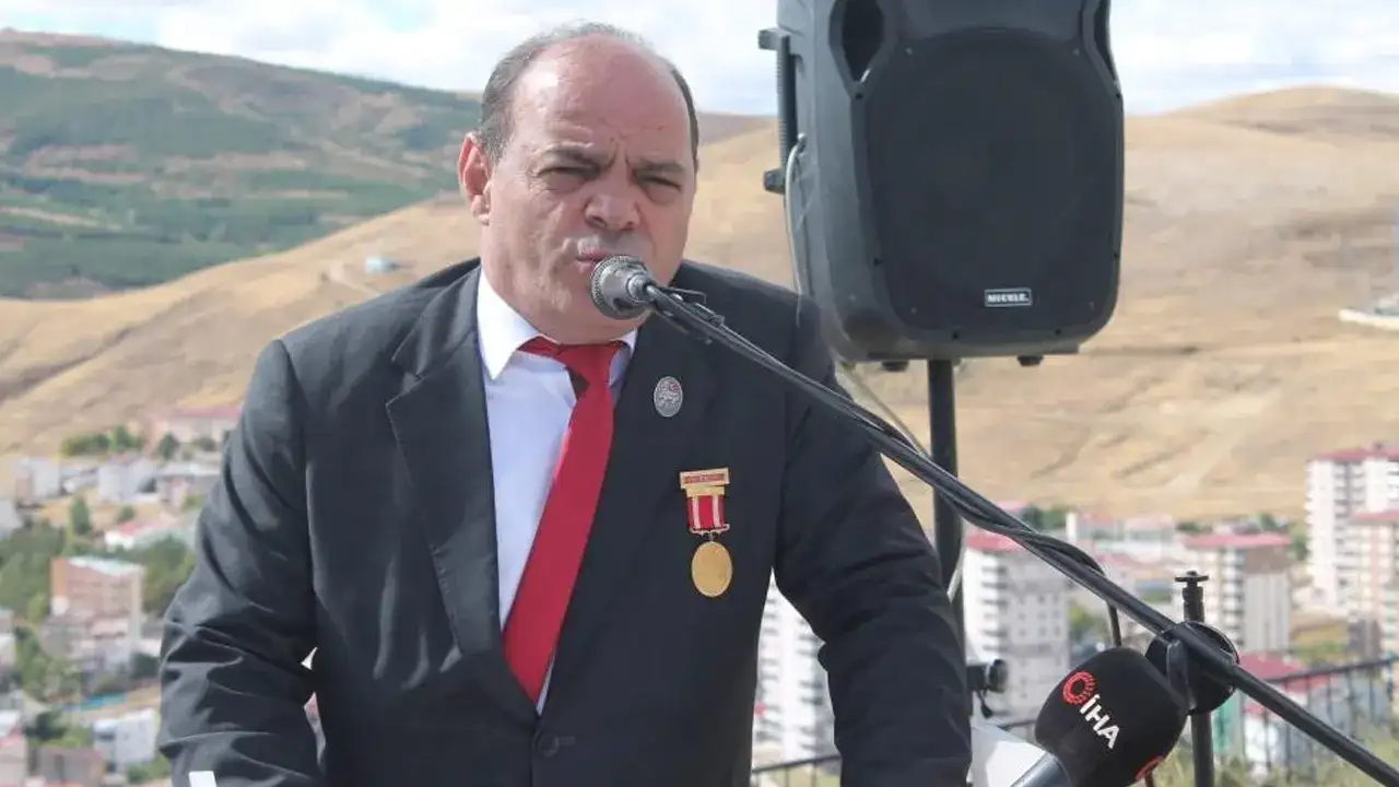 Bayburt ŞAGDER’de Selami Köksal yeniden başkan seçildi