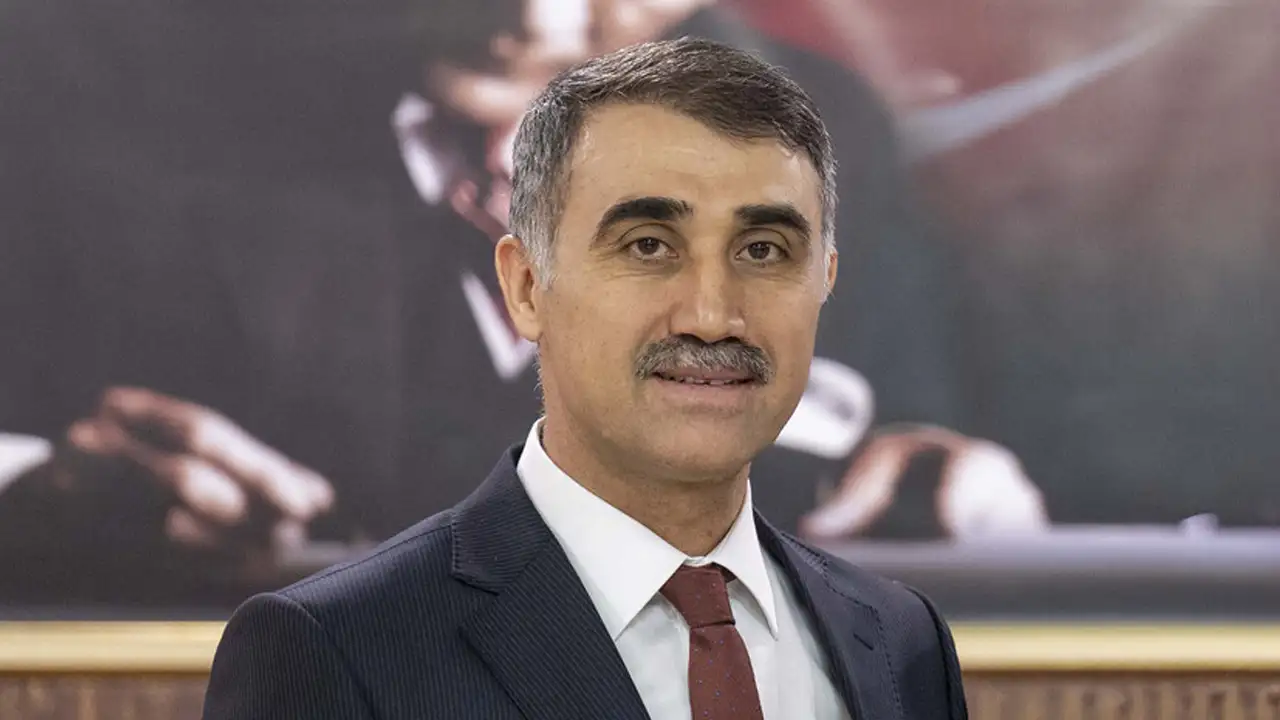 Yeni YSK Başkanı Serdar Mutta kimdir, kaç yaşında ve nereli?