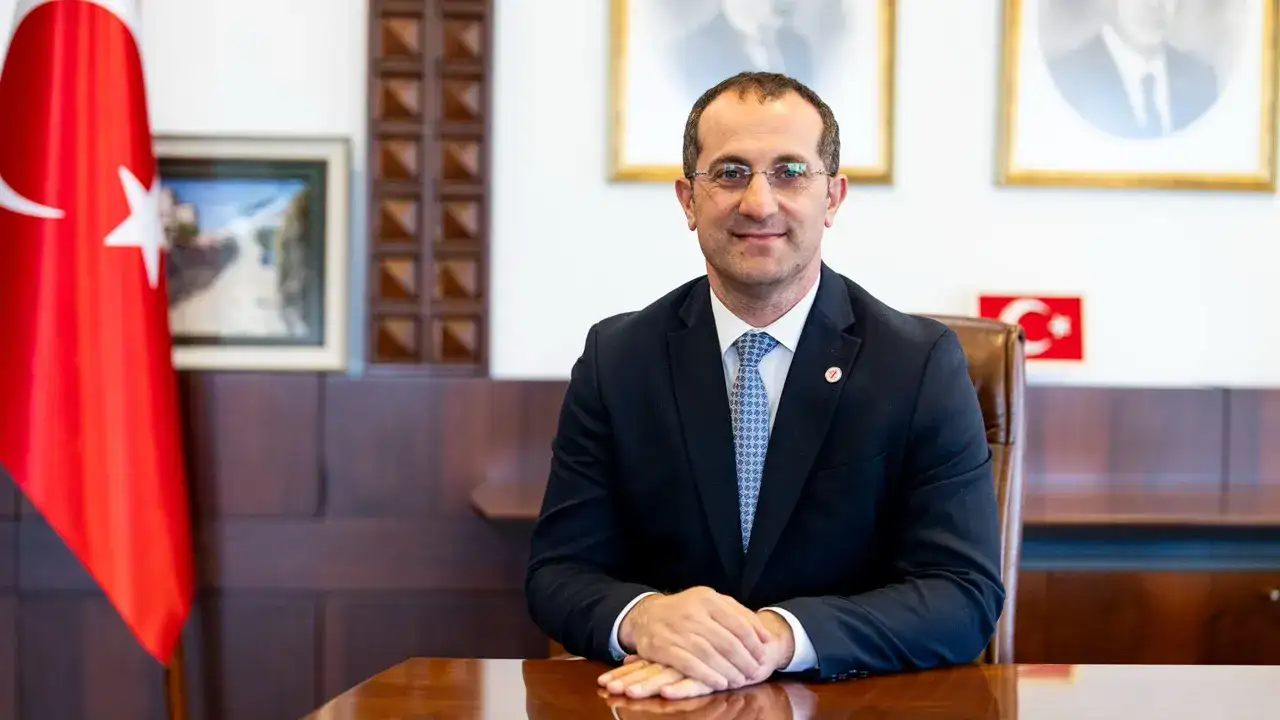 Akçaabat Belediye Başkanı Ekim’den Anneler Günü mesajı