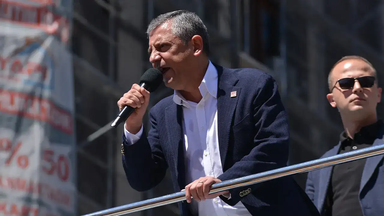 Rize mitinginde çay ve ekonomi mesajı! Özgür Özel’den iktidar vaadi
