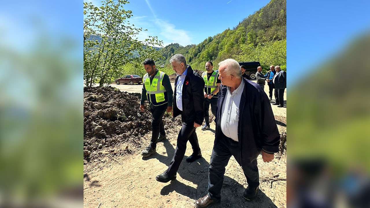 Trabzon’da Milletvekili Büyükaydın heyelan sonrası bölgeye gitti