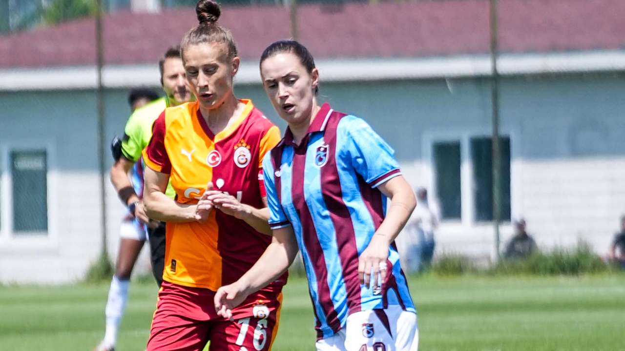 Trabzonspor Galatasaray’ı devirdi! Bordo-mavililer 2. sıraya yükseldi