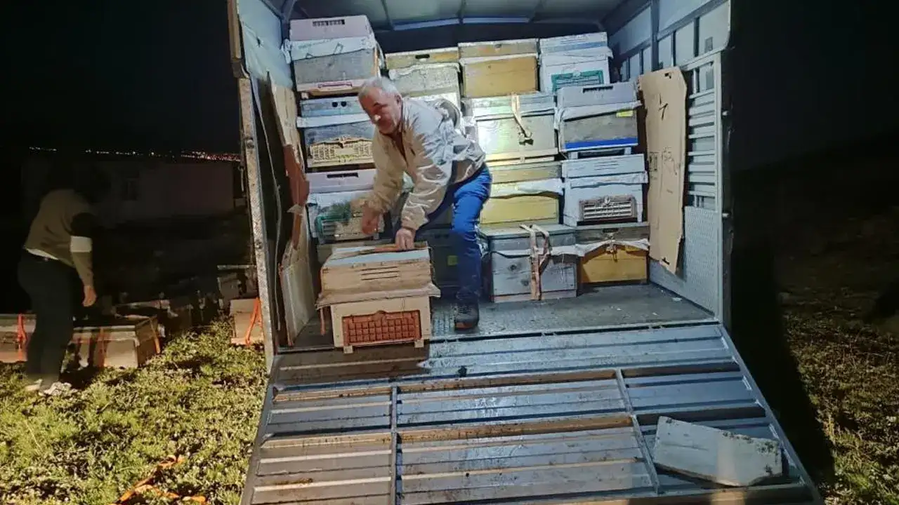 Karadenizli gezgin arıcılar Doğu Anadolu yaylalarına göç etti