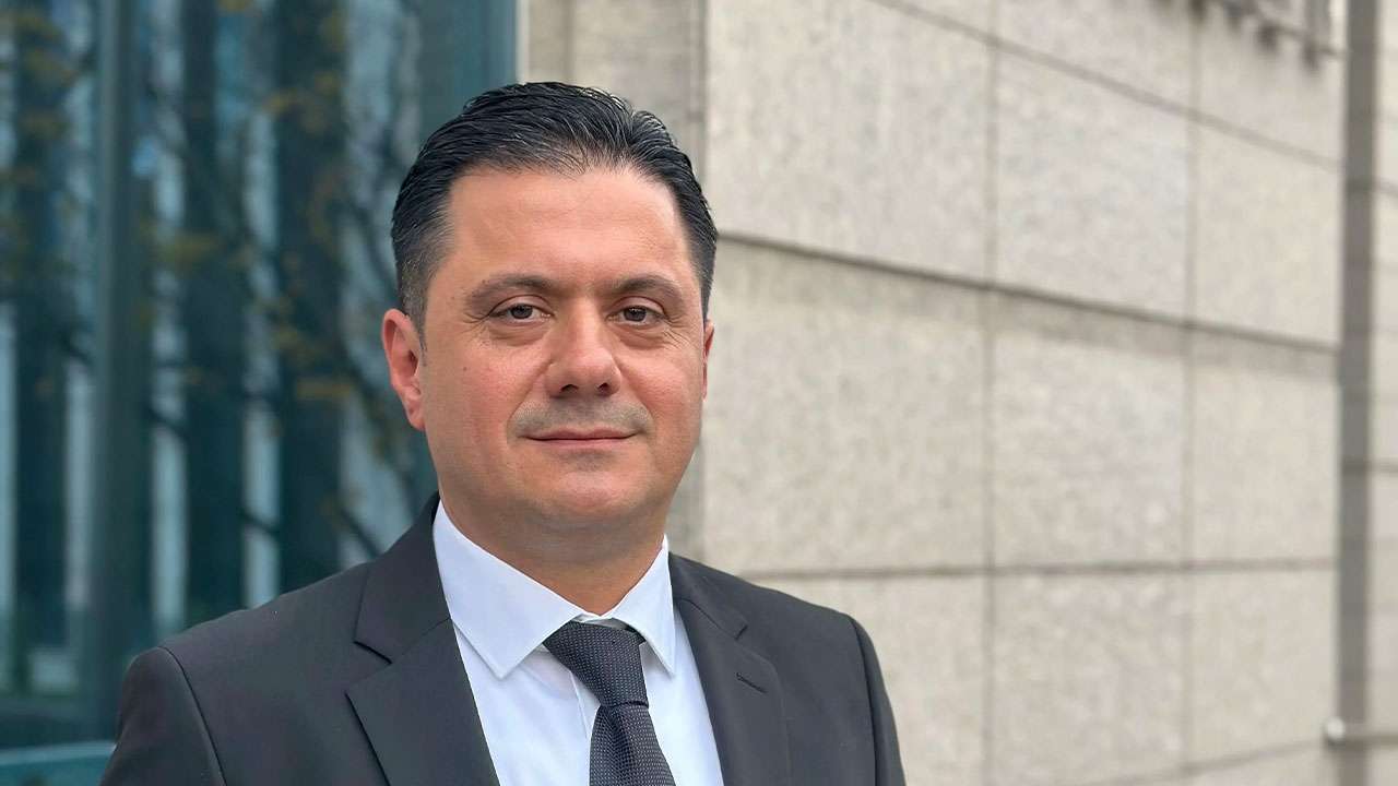 AK Parti İlçe Başkanı Hisoğlu, Ortahisar’ın mali tablosunu eleştirdi: "Maaşları ödeyemez hale gelecek"