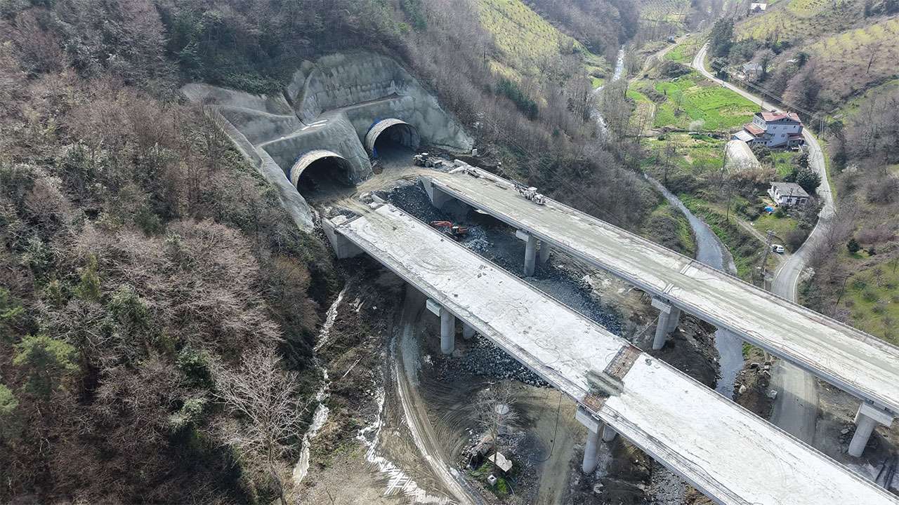 Trabzon’da kavşak ve viyadük alanları için çözüm arayışı