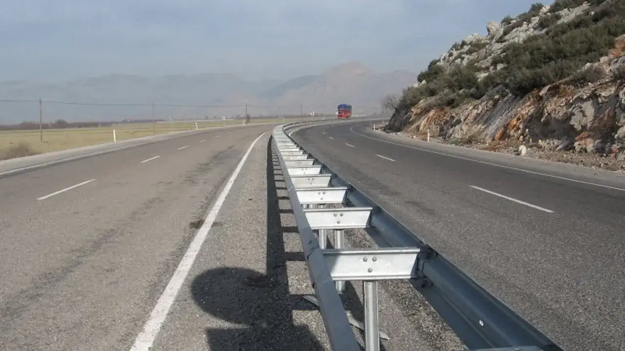 Trabzon, Gümüşhane ve Bayburt yollarında güvenlik artırılacak: İhaleye çıkılıyor