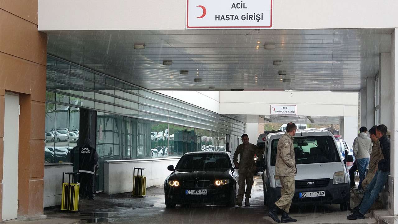 Bayburt’ta Görevli Uzman Çavuş Emrah Türkoğlu Hayatını Kaybetti
