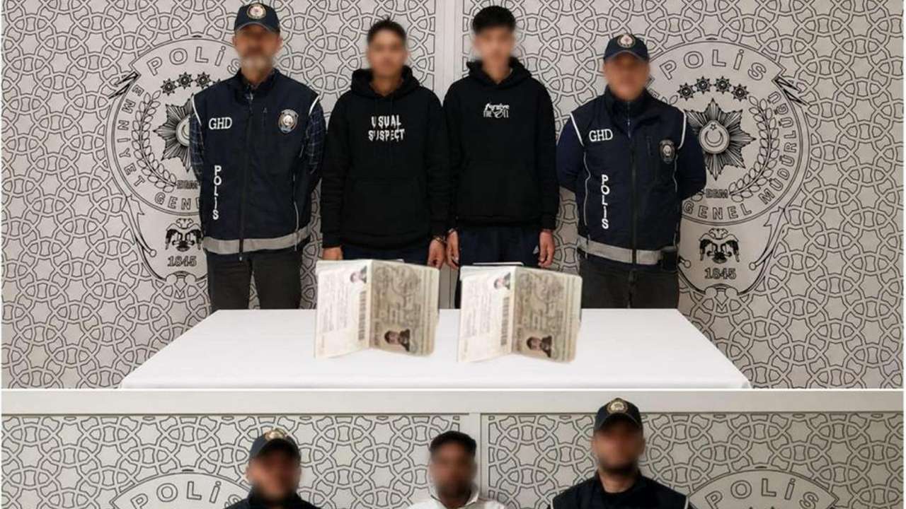 Bölgemizde sahte Pasaport operasyonu: 5 kişi yakalandı