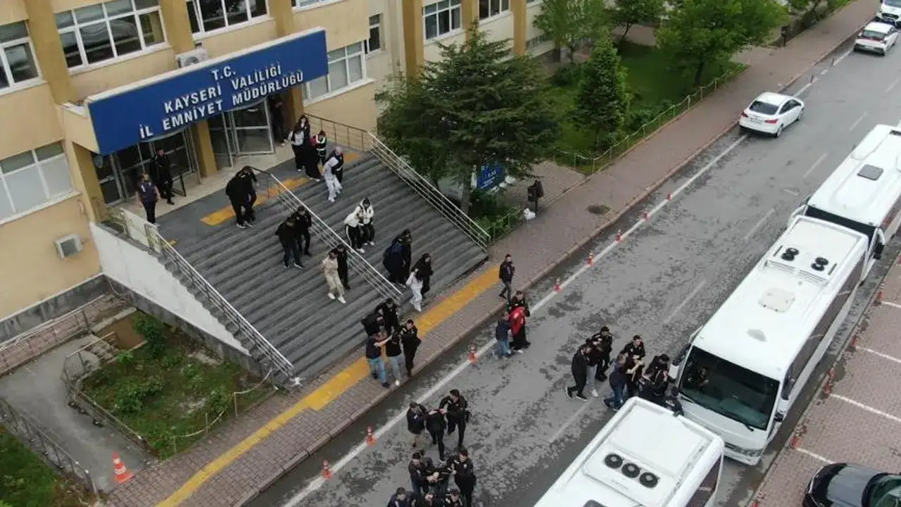 Trabzon dahil 19 ilde dev bahis operasyonu! 60 tutuklama