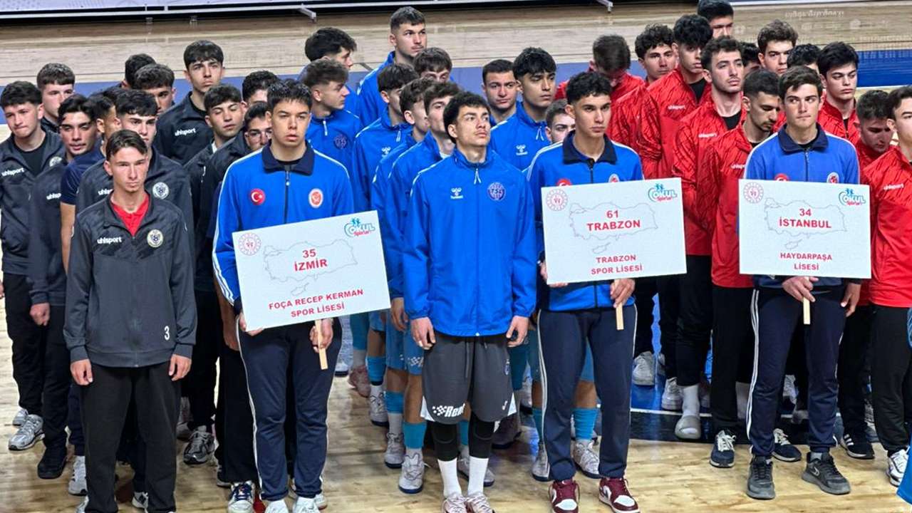 Trabzon Spor Lisesi Türkiye finalinde! Rakip Haydarpaşa Lisesi