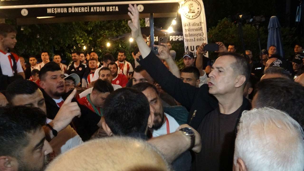 Antalyaspor başarısızlığını Trabzonspor üzerinden örtmeye çalıştı: Galatasaray demeye korktu