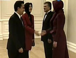 Erdoğan resepsiyona tek geldi