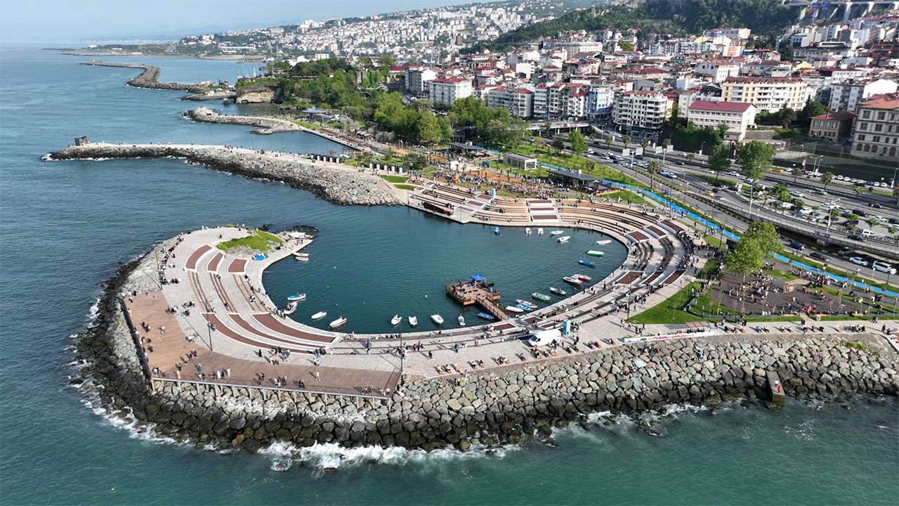 Trabzon'da iş arayanlara müjde! İŞKUR 100 kişi alacak: İşte ilçe ilçe kontenjanlar!