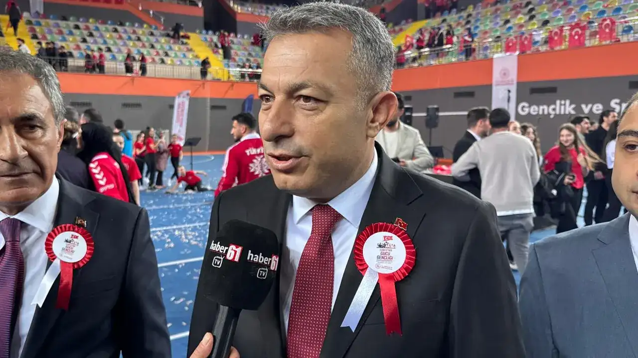 Trabzon Valisi Şahin’den 19 Mayıs mesajı: “Gençliğimiz çok güçlü”