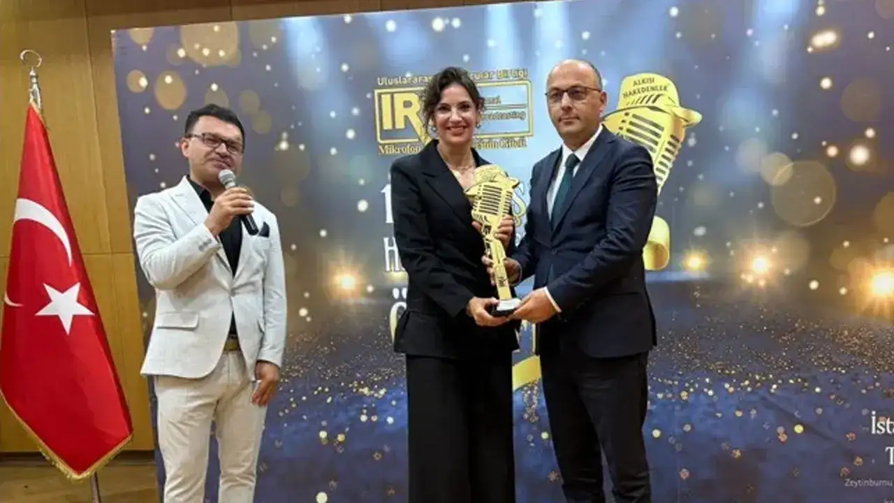 BHA’ya “Yılın Alkışı Hakeden Haber Ajansı” ödülü