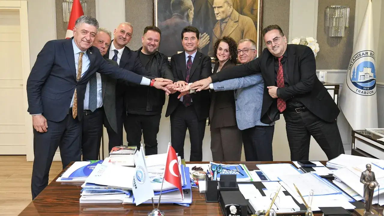 Başkan Kaya, ekibiyle ‘güçlü bir Ortahisar’ mesajı verdi