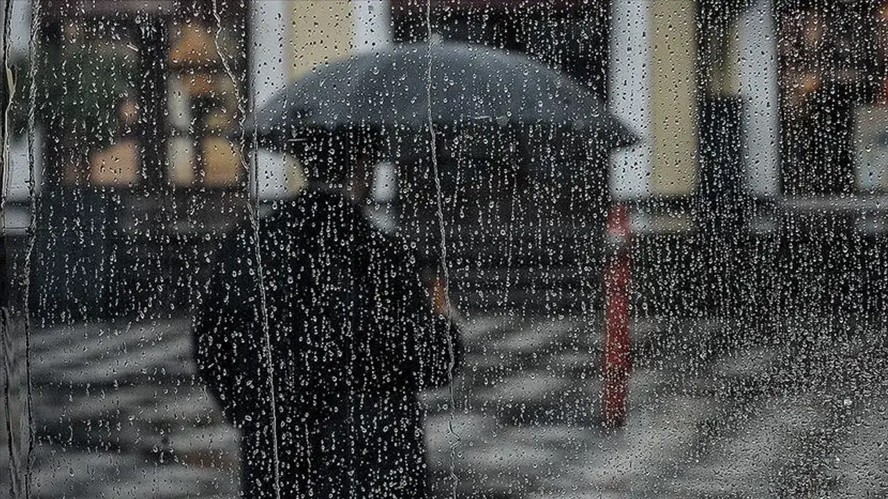 Trabzon’a sağanak uyarısı! Meteoroloji saat verdi