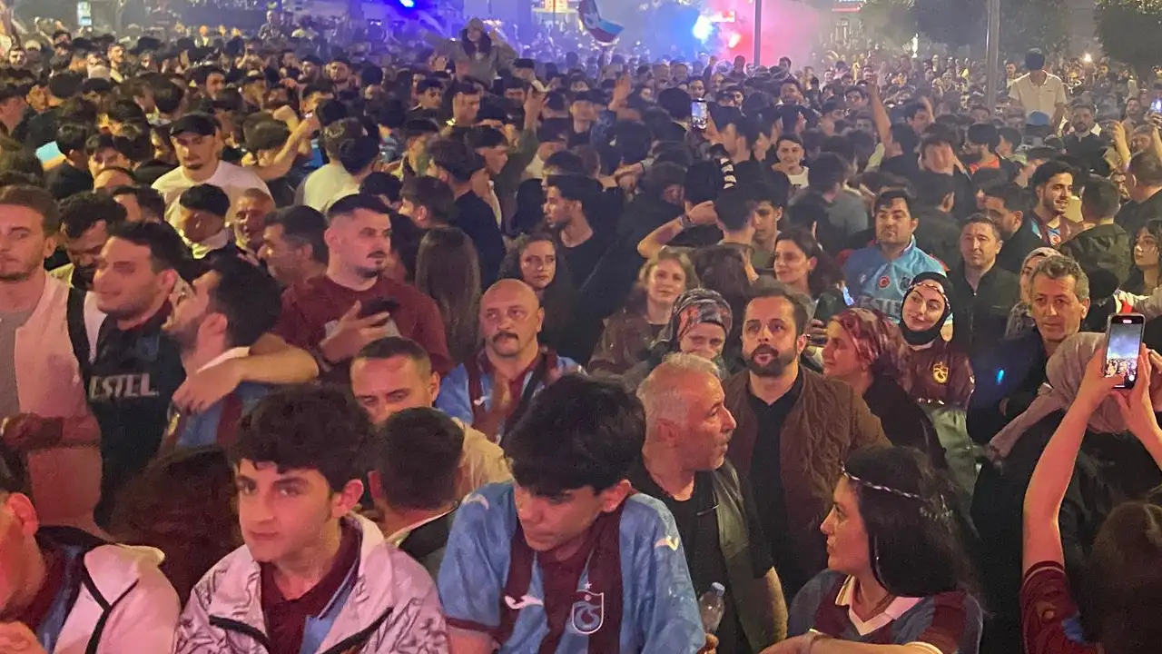 Başkan Genç Trabzon’a seslendi! “Kupayı aldık geliyoruz”