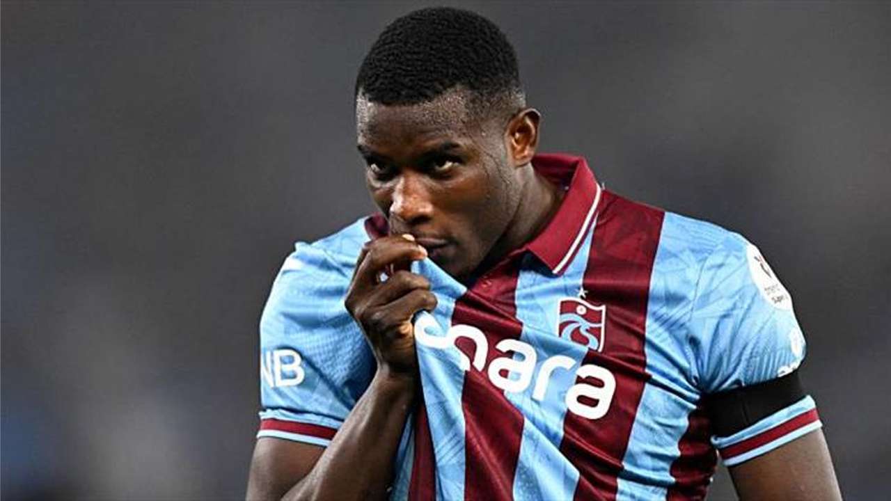 Onuachu finalin oyuncusu seçildi! Kupayı getiren gecede ödülünü aldı