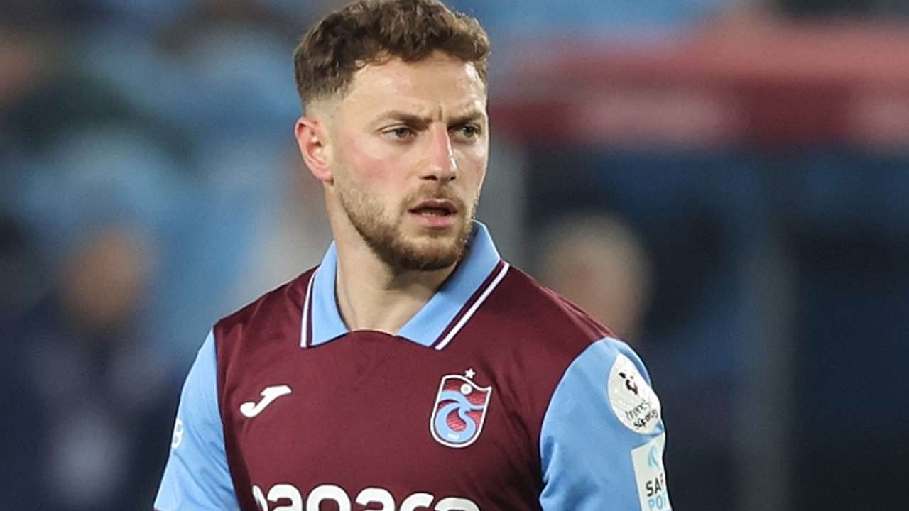 Mustafa Eskihellaç’tan kupa sonrası duygusal sözler! “Trabzonspor futbolcusu olarak kupa kazanmak nasip oldu”
