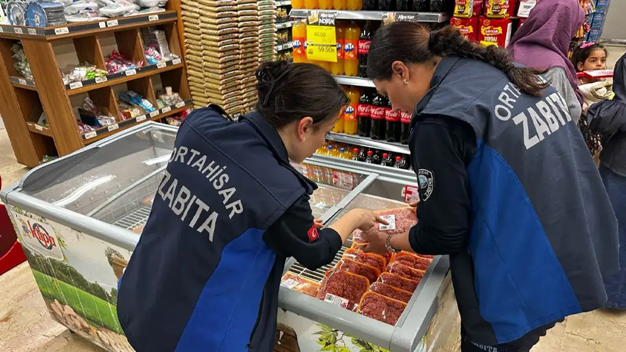 Ortahisar’da bayram öncesi sıkı denetim! Zabıta ekipleri sahada