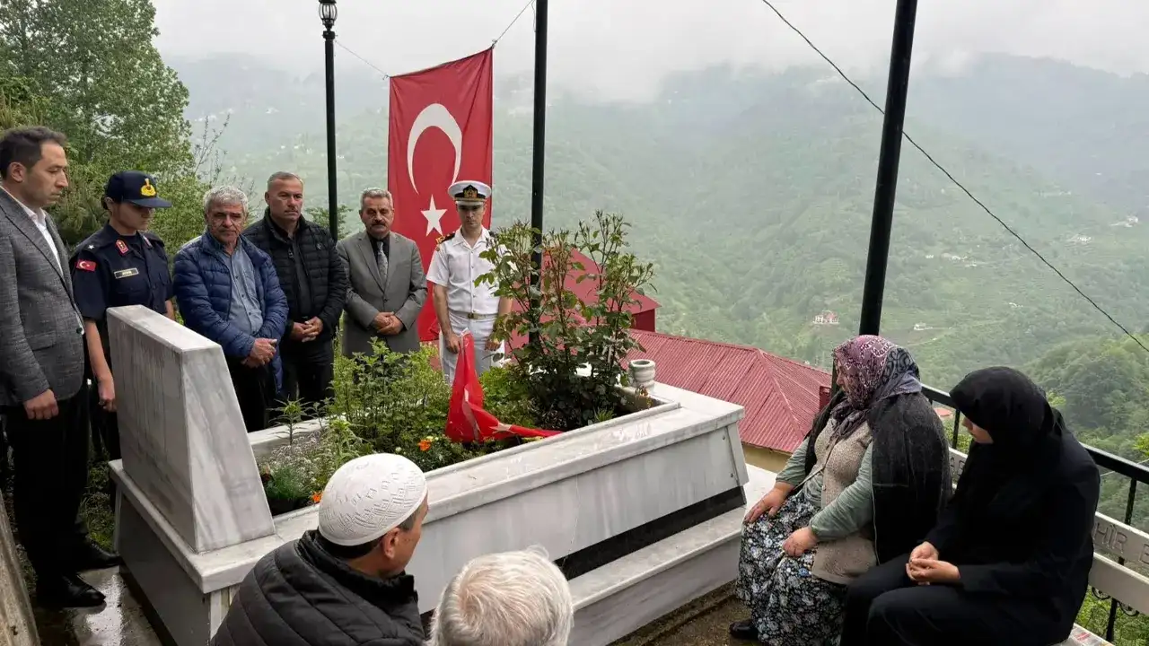 Trabzon’da Şehit Alper Al için 10’uncu yıl programı