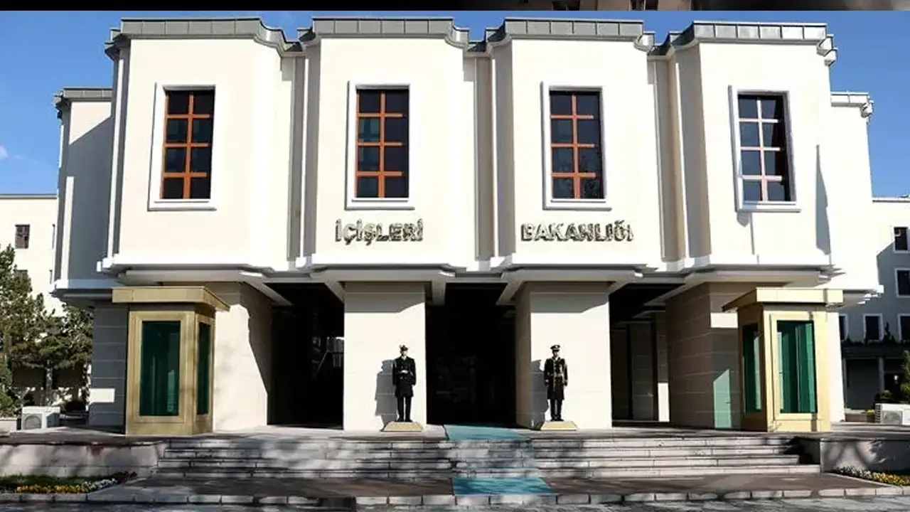 Düzce Akçakoca Belediye Başkanı görevinden uzaklaştırıldı