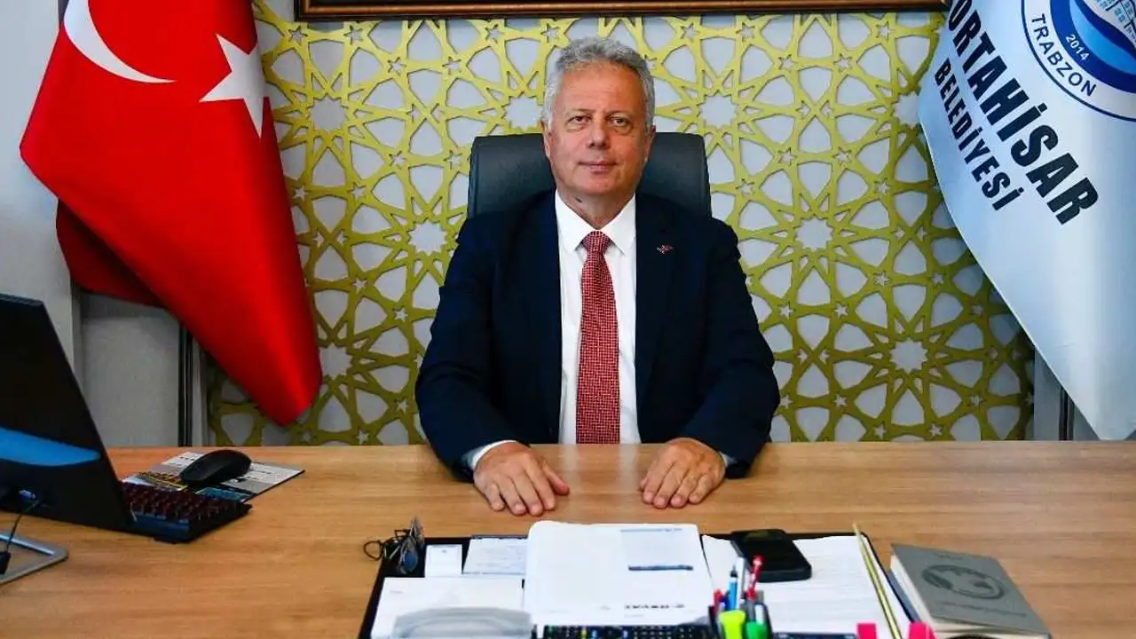 CHP''deki tahliye krizine Trabzon'dan sert cevap: "Gelebilirsen ilk yüzüne tüküren ben olacağım"