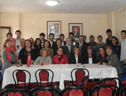 CHP'li kadınlar kolları sıvadı