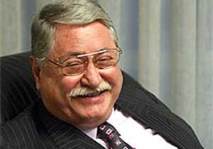 Hasan Celal Güzel kaza geçirdi