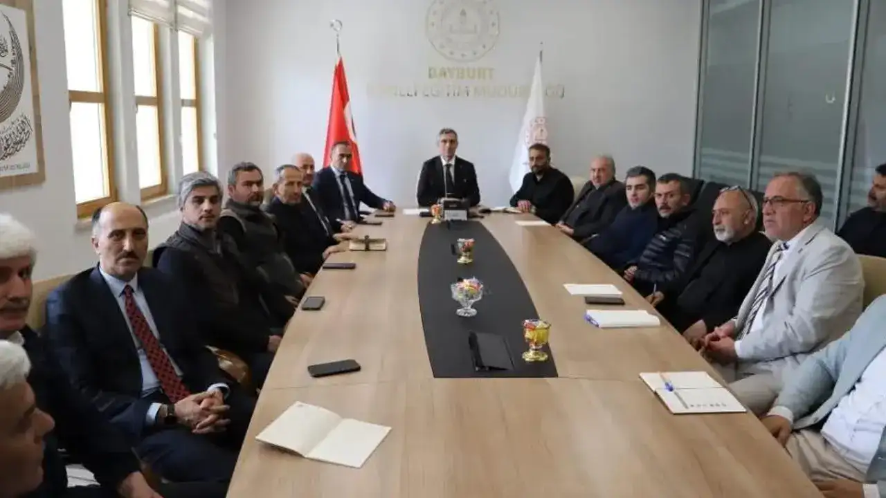 Bayburt’ta LGS ve YKS hazırlıkları masaya yatırıldı