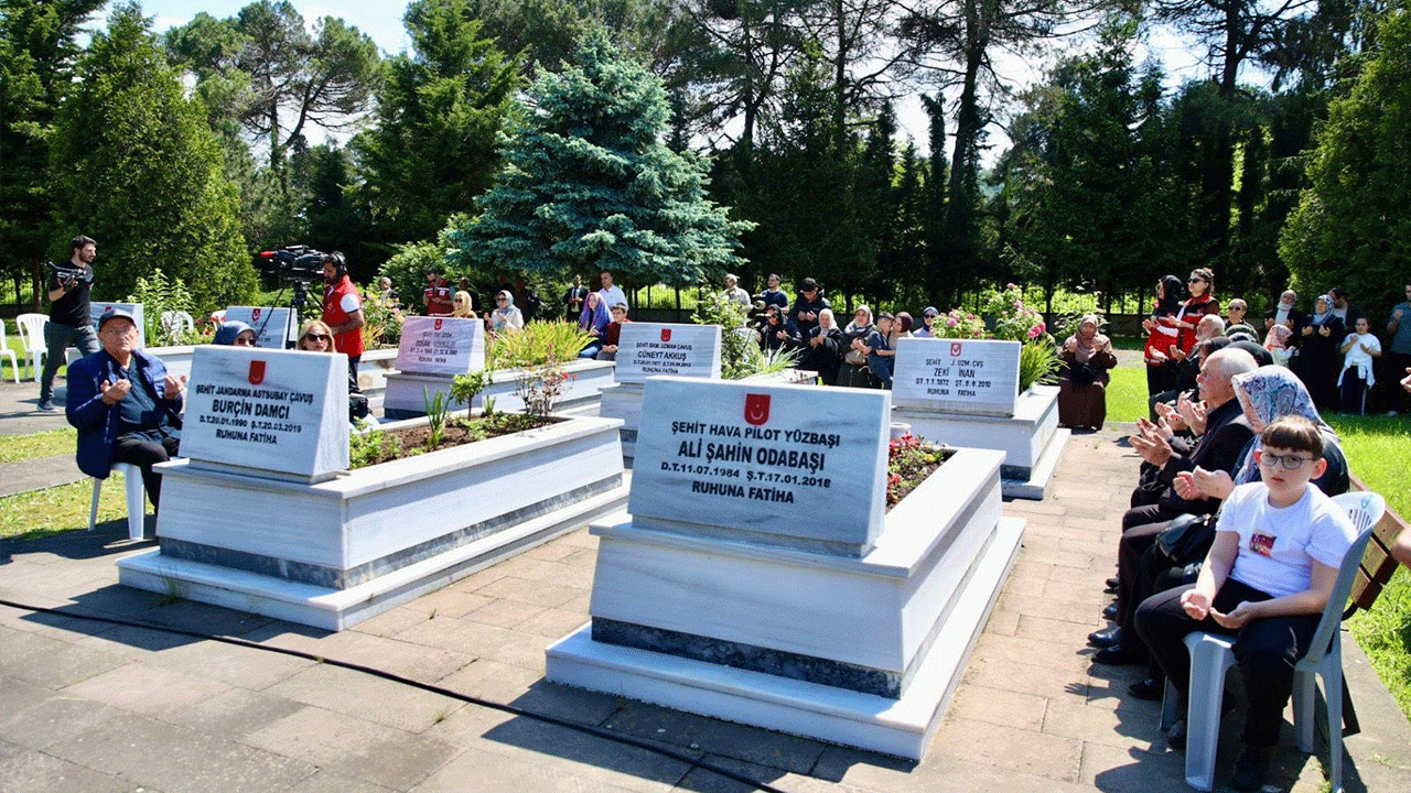 Ordu’da arefe gününde şehitler dualarla anıldı