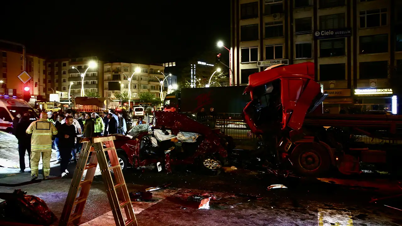 Giresun valisi 5 kişinin öldüğü kazayı değerlendirdi: "Muhtemelen uyuyordu"