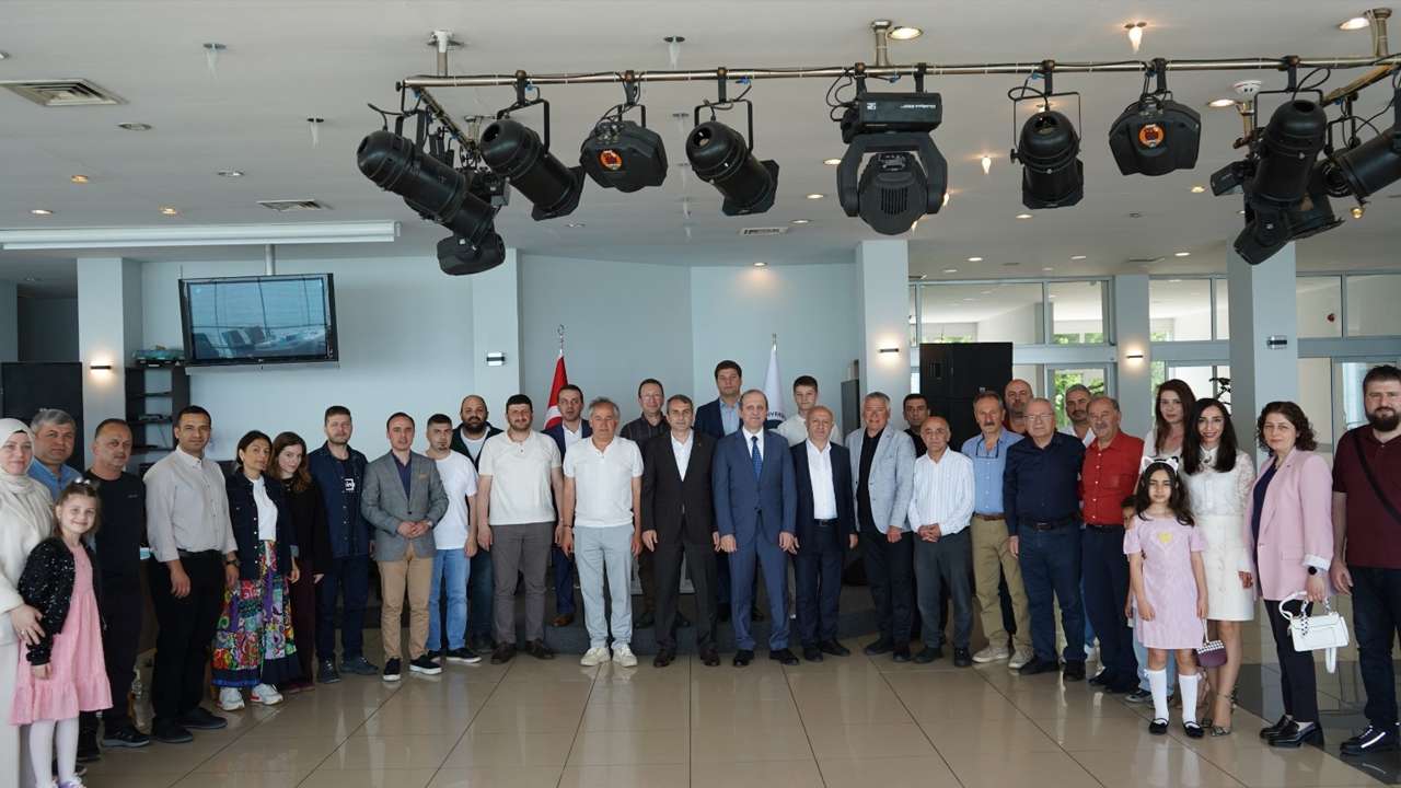 KTÜ’de Kurban Bayramı coşkusu! Geleneksel bayramlaşma merasimi gerçekleştirildi