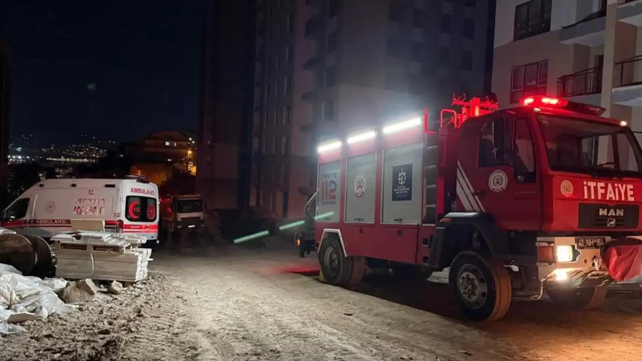 Cezaevinden çıkan koca dehşet saçtı! Eşini ve bir kadını sırtından bıçakladı