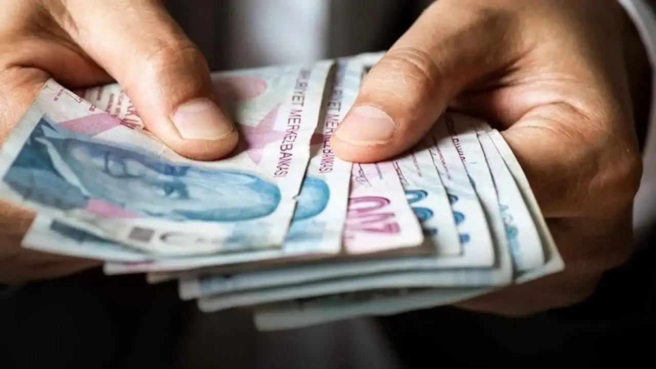 Hükümetten dev bir hamle geliyor!  Esnafa memura ve işçi emeklisine müjdeli haberler gelecek mi?