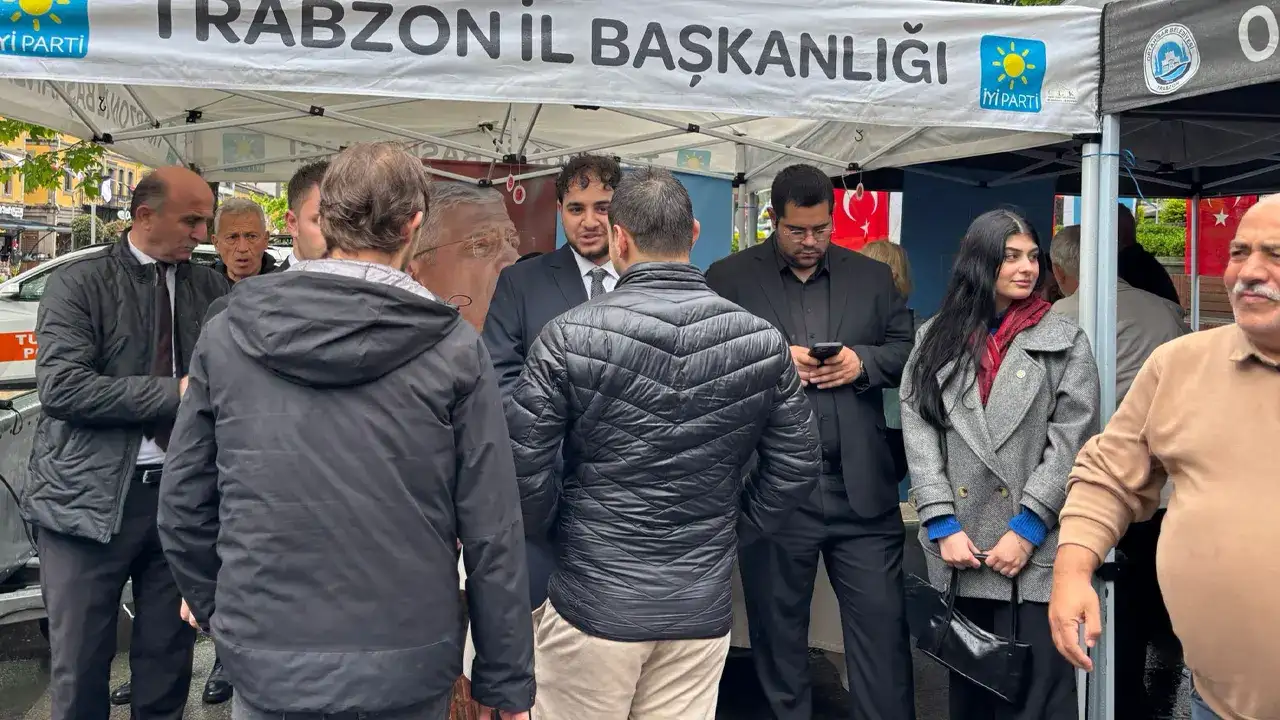 İYİ Parti Trabzon’da bayramlaştı