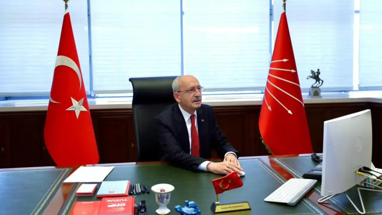 Kılıçdaroğlu, genel merkezde göreve başladı
