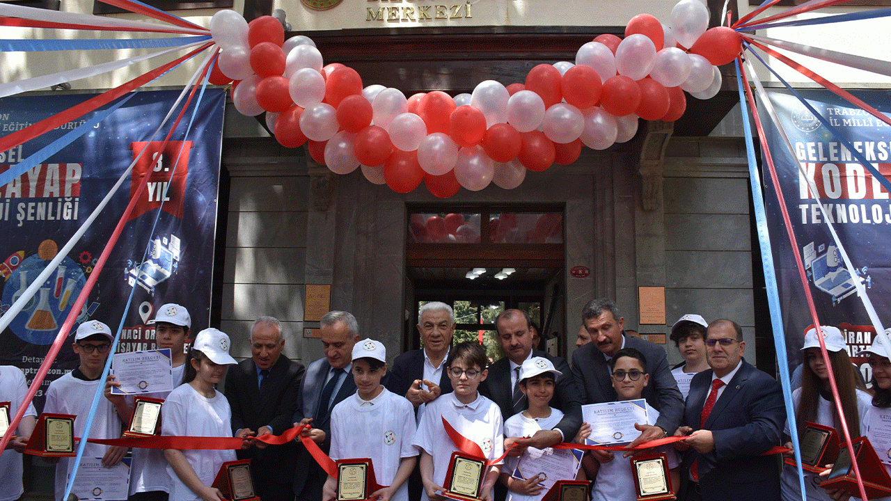 Trabzon’da teknoloji şöleni: Kodla-Yap Şenliği gerçekleştirildi