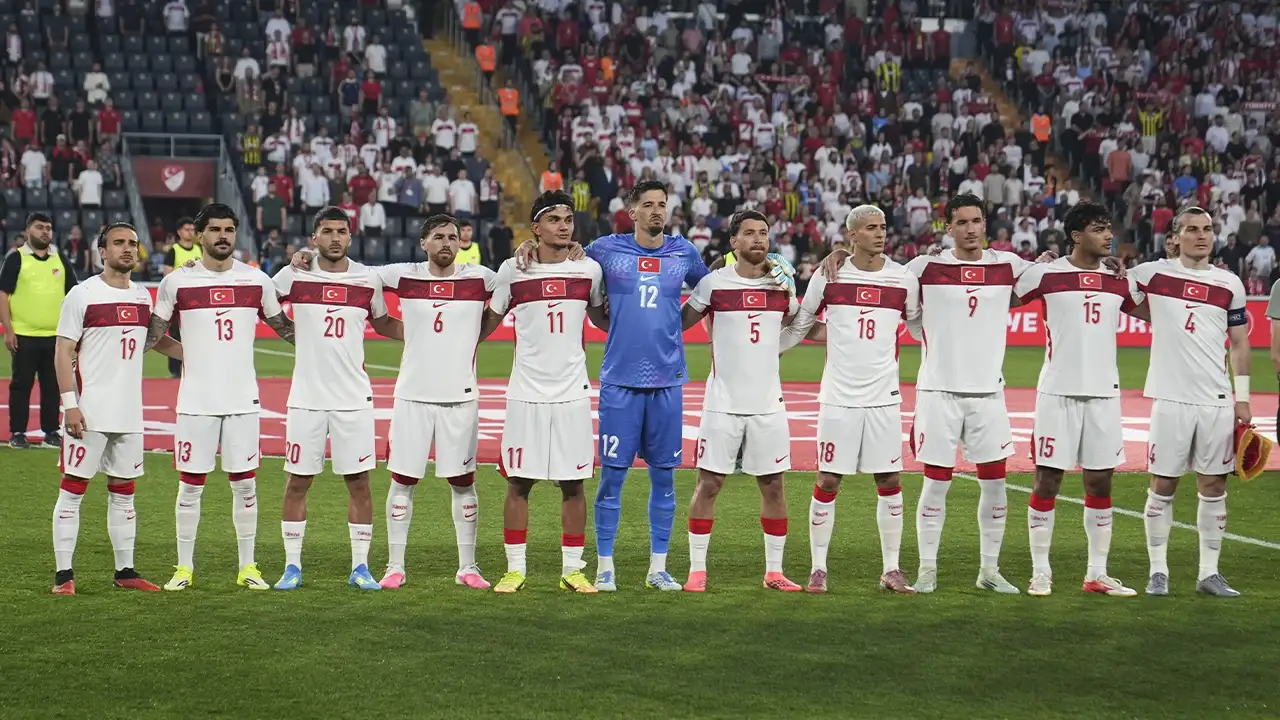 A Milli Futbol takımının Dünya Kupası kadrosu açıklandı: Trabzonsporlu isime şok