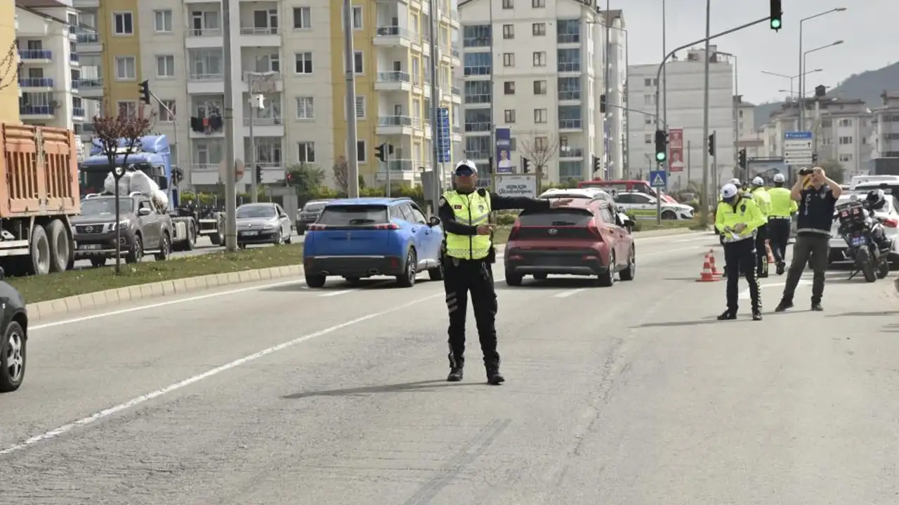 Ordu’da 2 haftada 34 bin araç denetlendi! Binlerce sürücüye ceza
