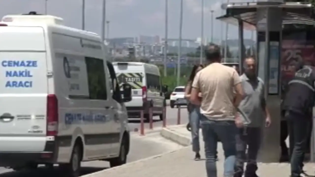 Adliye önünde acı olay! Bankta ölü bulundu