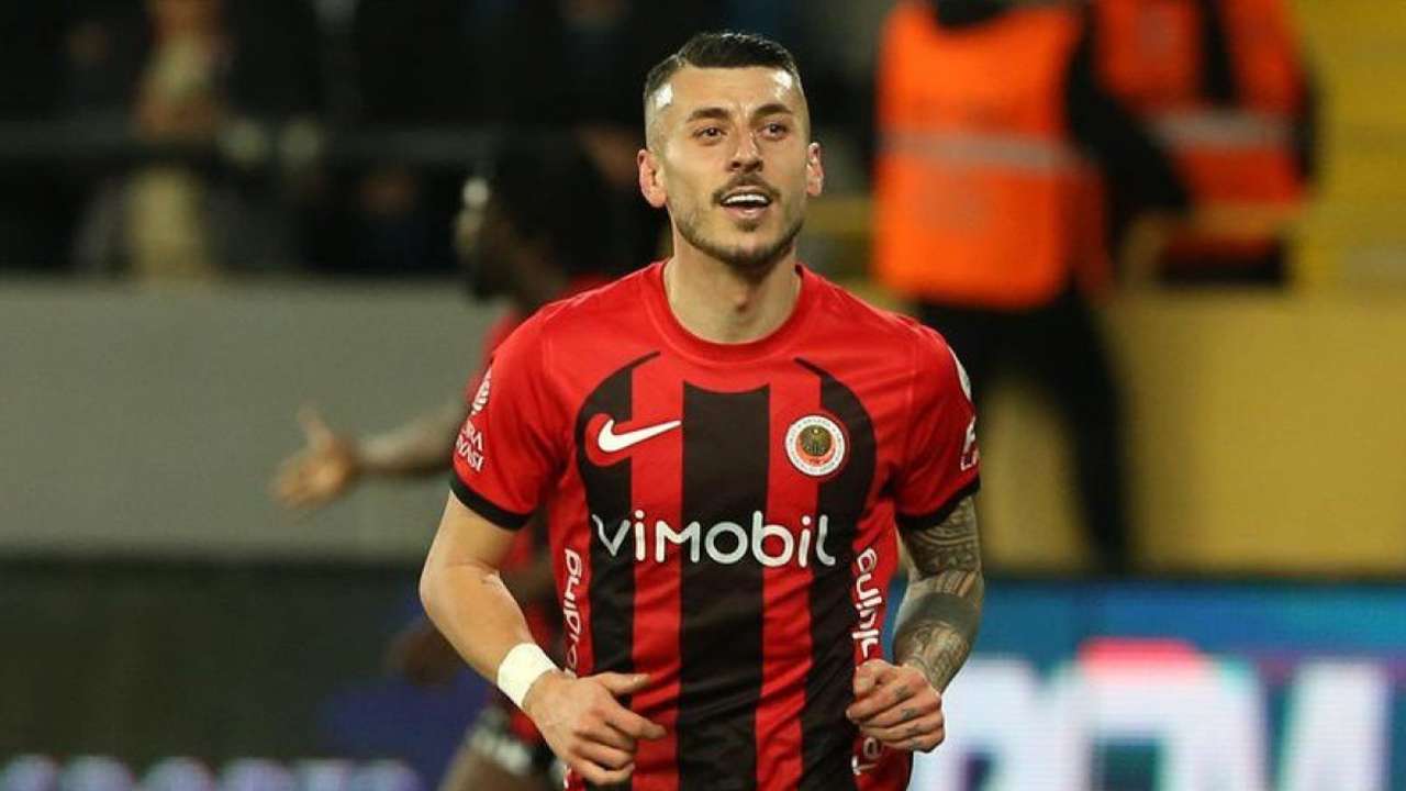 Trabzonspor’dan yerli hamlesi!  Oyuncu ile anlaşma sağlandı