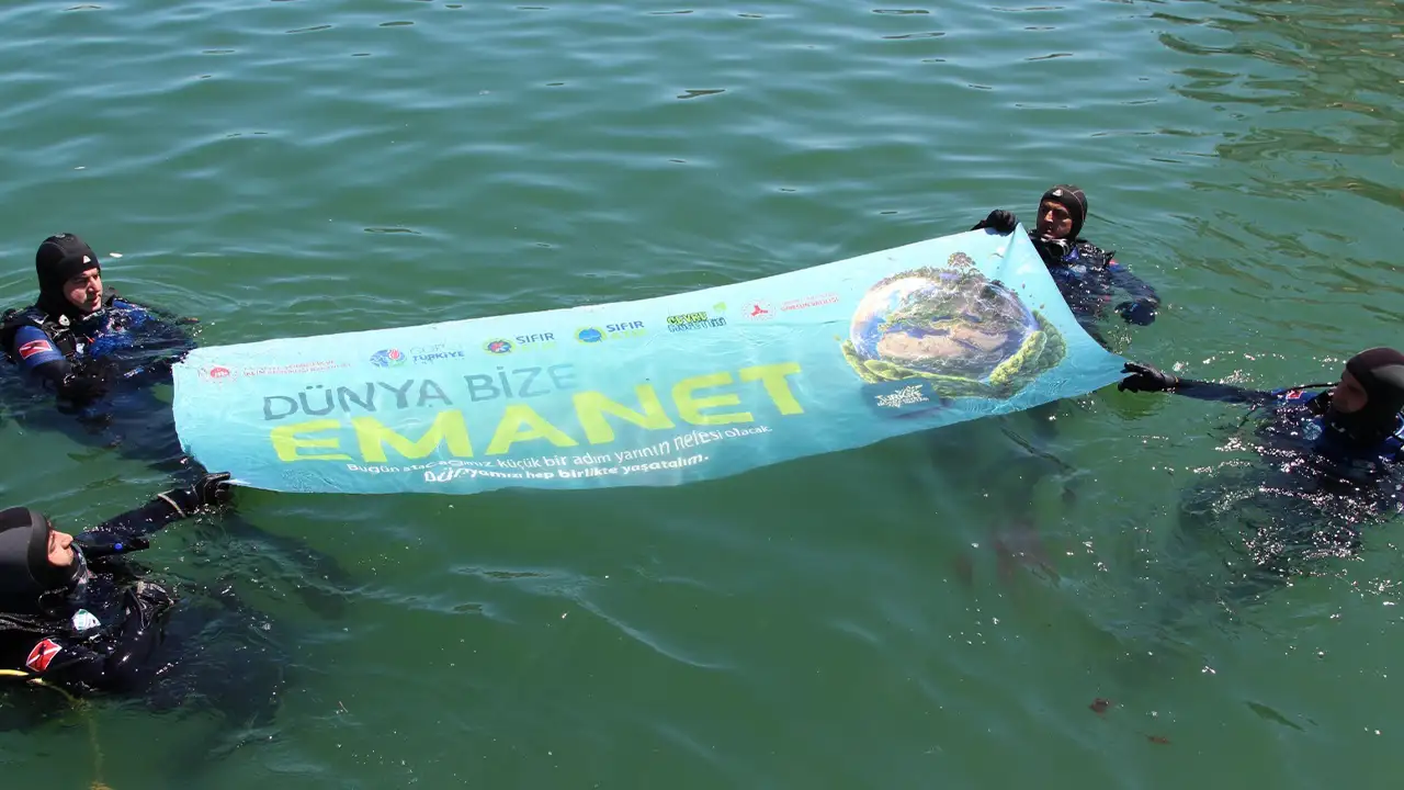 Giresun'da deniz dibi temizliği yapıldı! Atıklar tek tek çıkarıldı