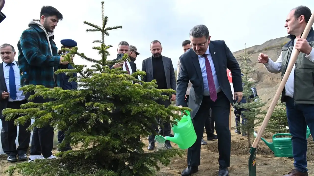 Başkan Genç: “Çevreyi korumak ortak sorumluluğumuzdur”