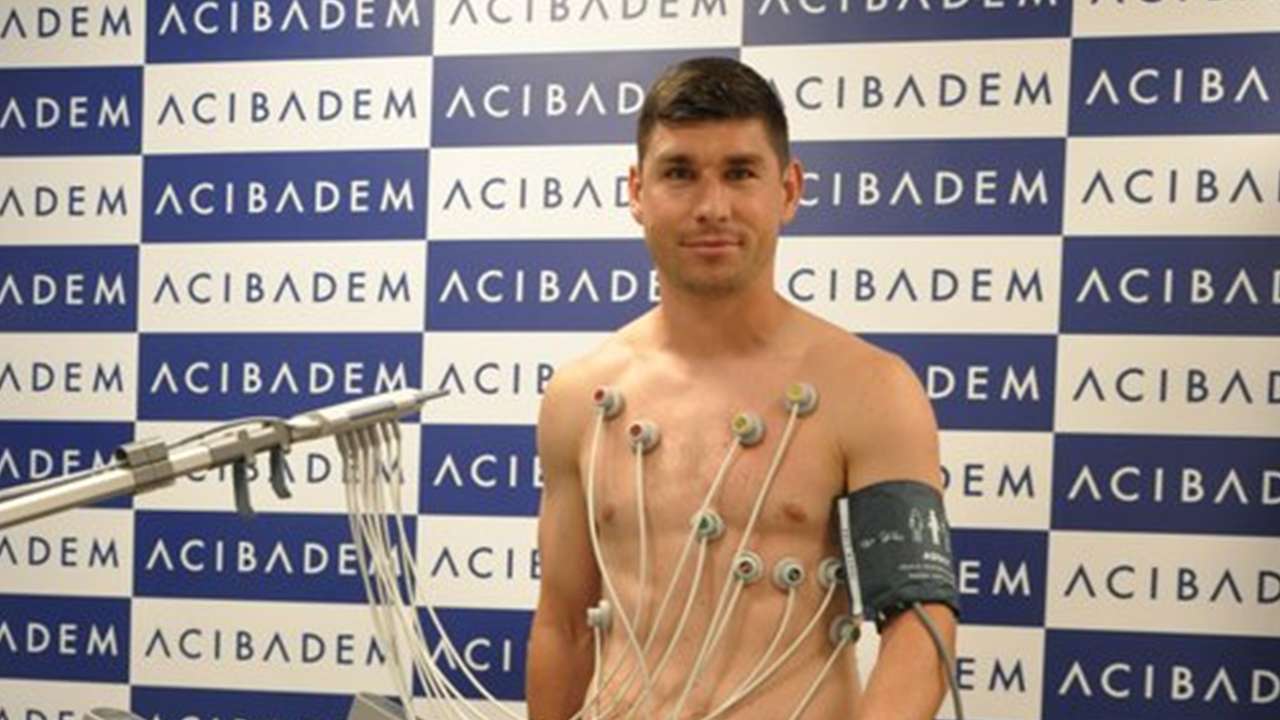 Trabzonspor'un yeni transferi Ruslan sağlık kontrolünden geçti!